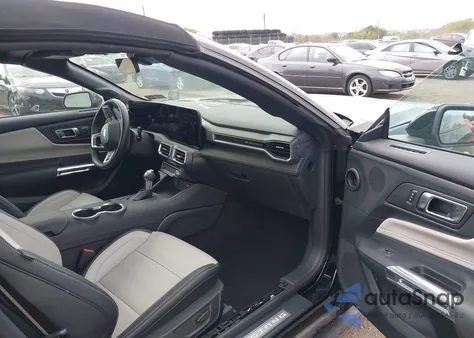 2025 Ford Mustang Ecoboost Premium z USA, uszkodzony, nr VIN 1FAGP8UH2S5104185